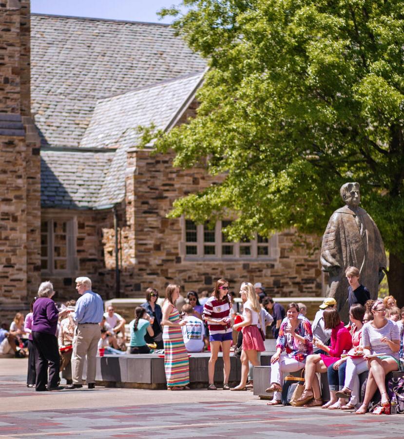 Please make a gift to Rhodes College